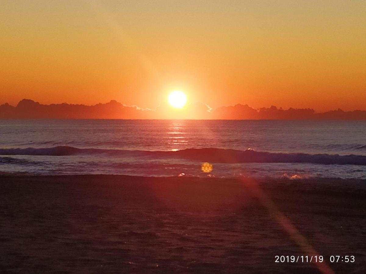 Encantador Apartamento Frente A La Playa De Bara Roda de Bará Buitenkant foto
